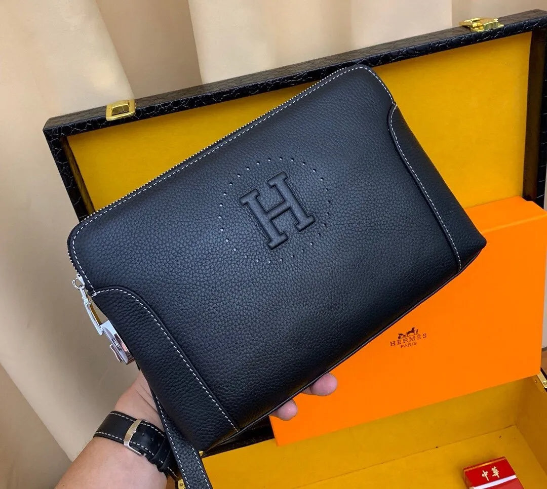 HERMES(エルメス)クラッチバッグ 29X19X7CM