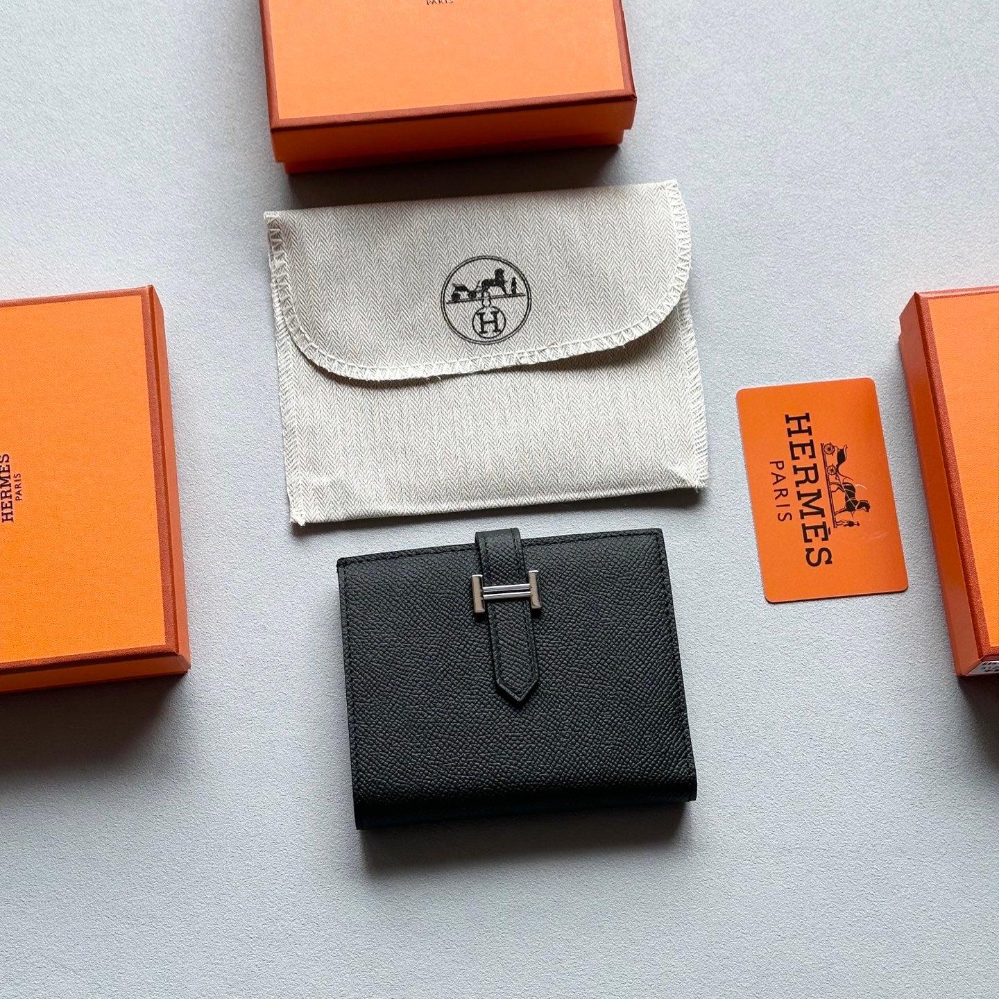 【HERMES】エルメス Constance 財布