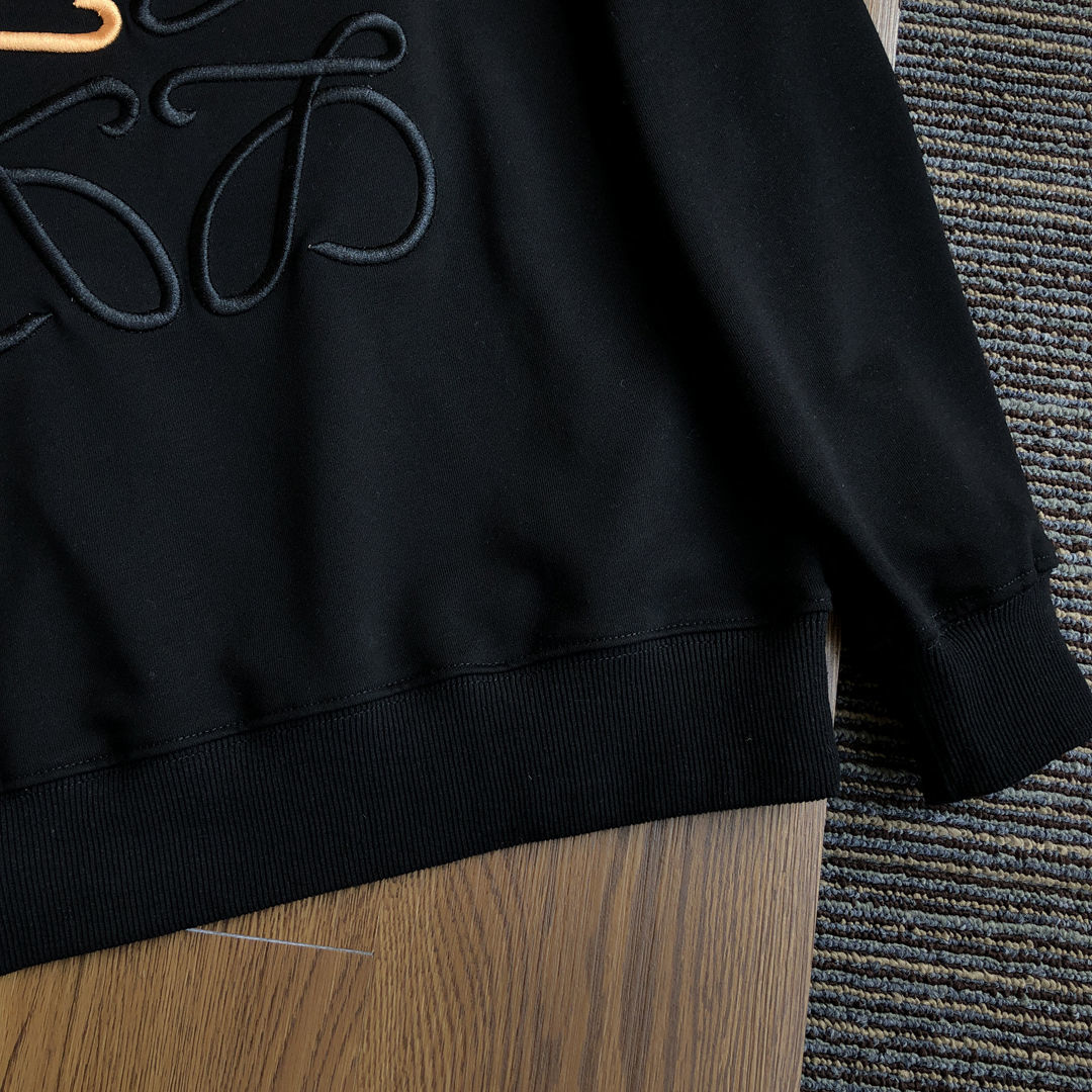 【LOEWE】ロエベの新作刺繍スウェットシャツ