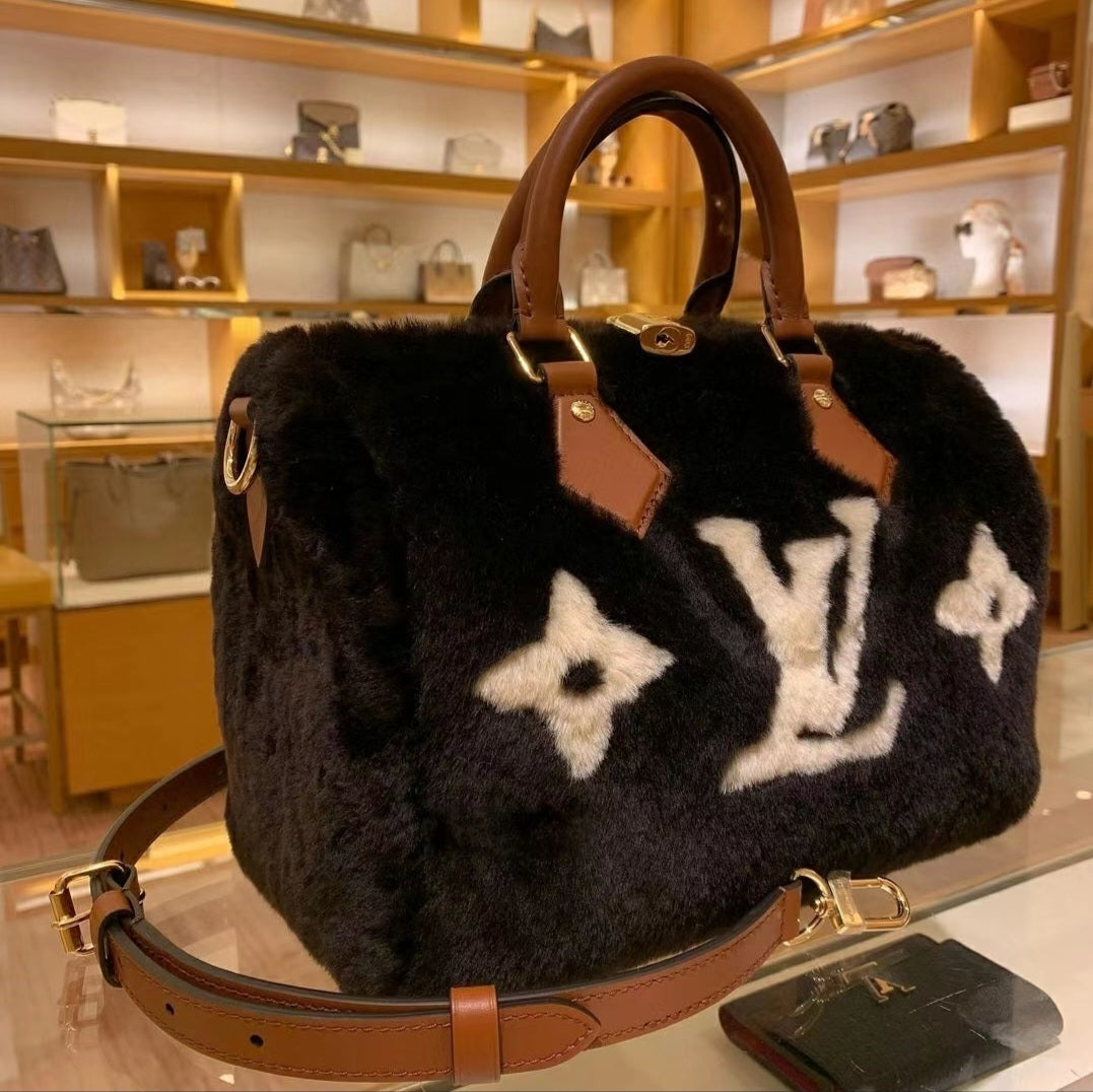 【LOUIS VUITTON】 スピーディ ショルダーバッグ25 M11797