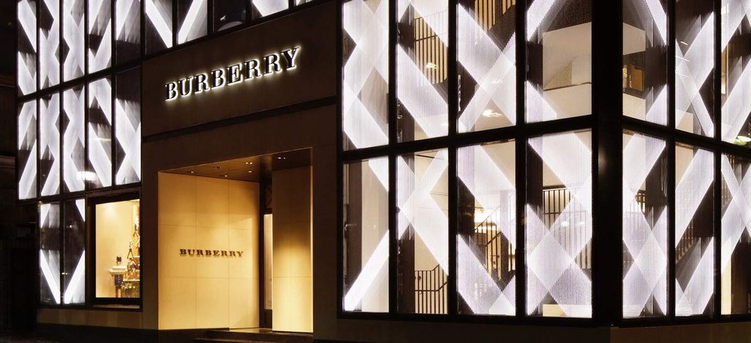 【BURBERRY旗艦店】ご好評に付き再入荷!!【男女兼用】