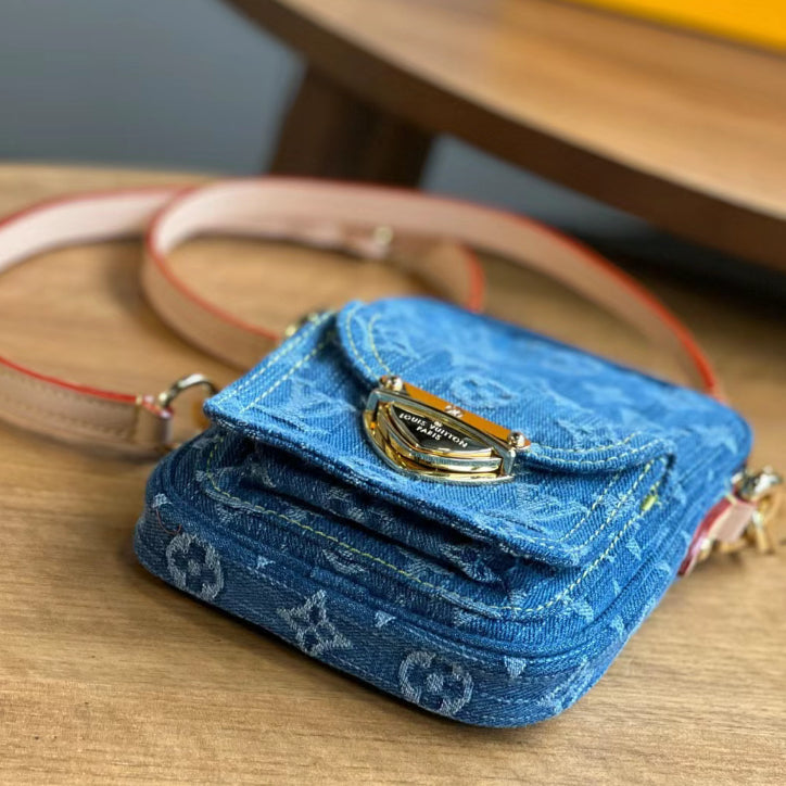 【可愛い】Louis Vuitton ポシェット フェアファックス M82948