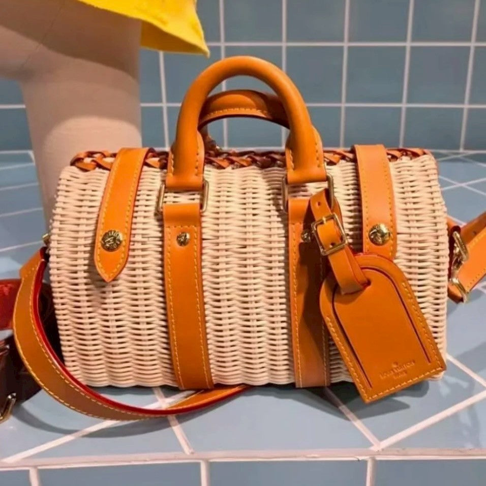【現代的で使いやすい♪】Louis Vuitton ショルダーバッグ