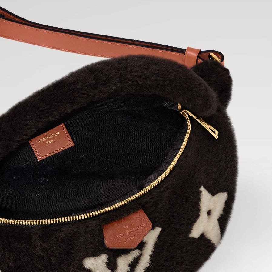 Louis Vuitton バムバック ショルダーバッグ M11799
