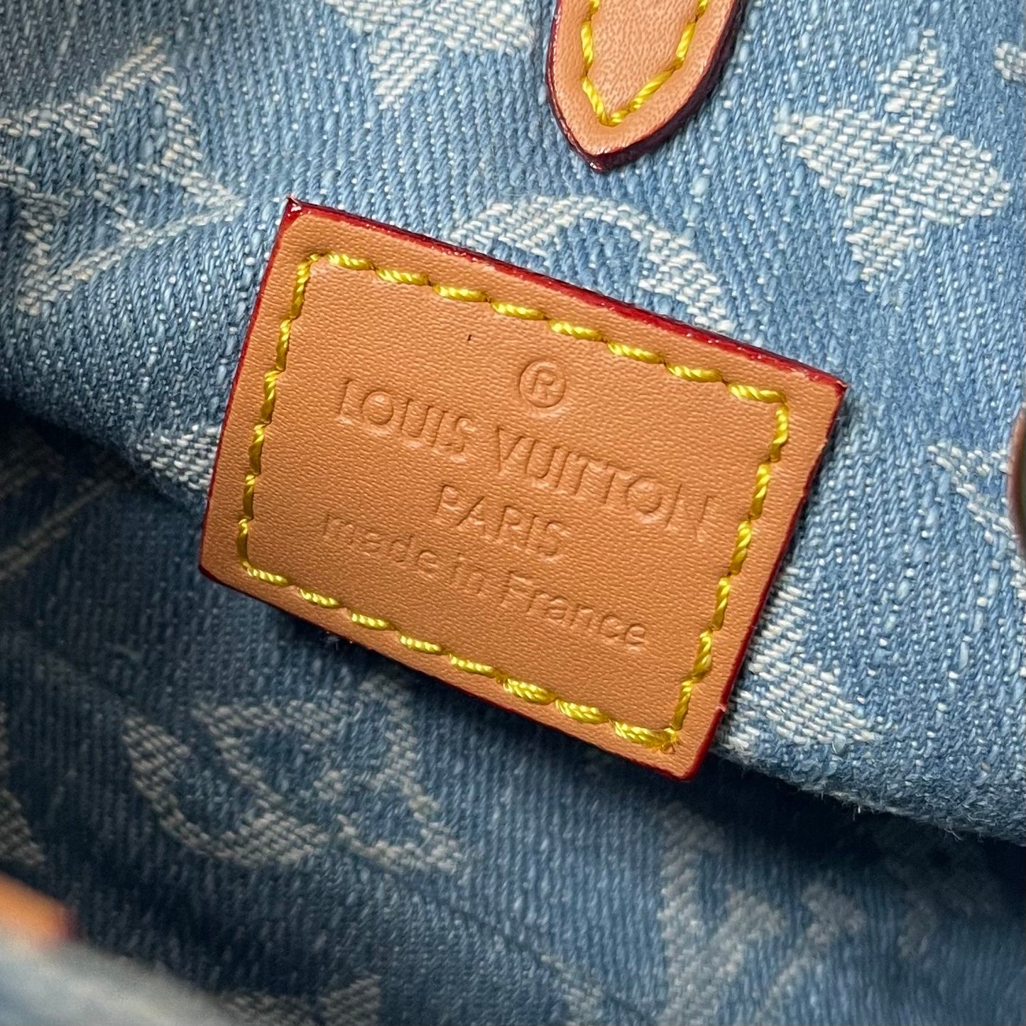 【持ち手もかわいい♡】Louis Vuitton レットゴー M24897