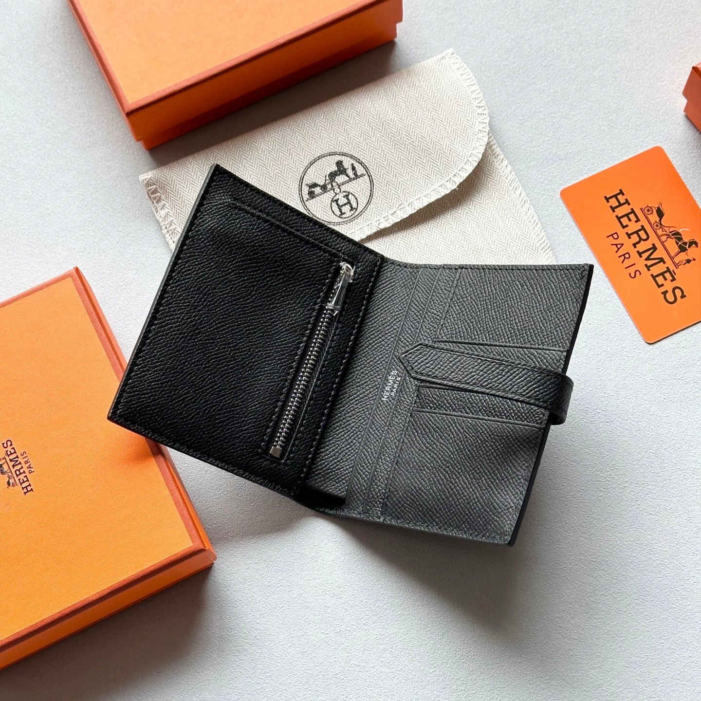 【HERMES】エルメス Constance 財布