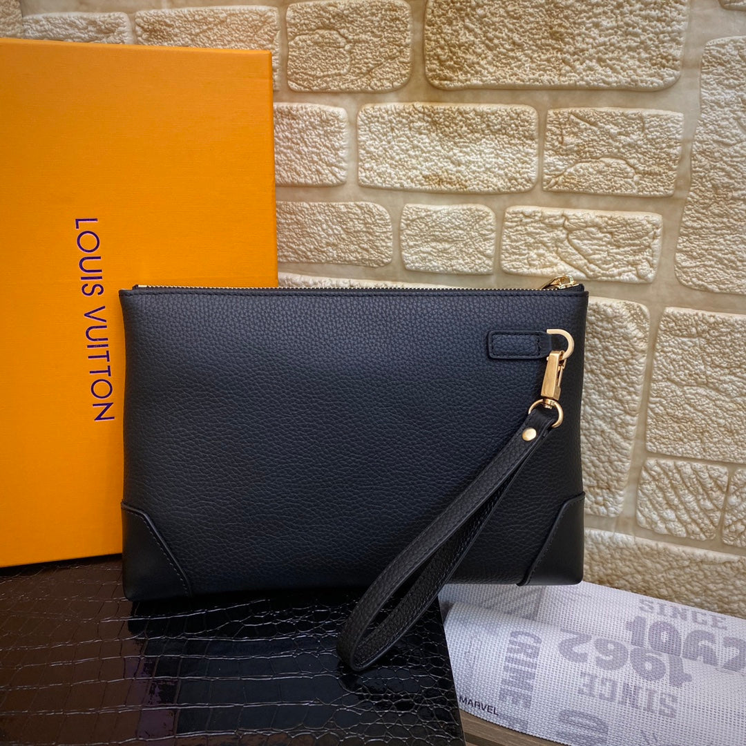 LOUIS VUITTON(ルイヴィトン)クラッチバッグ 28x19x3cm