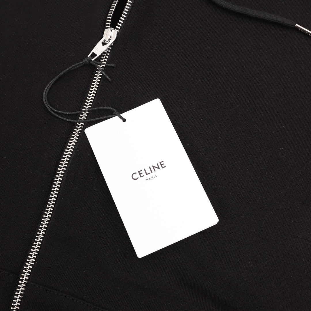 【CELINE 公式旗艦店】セリーヌ好評に付き再入荷!