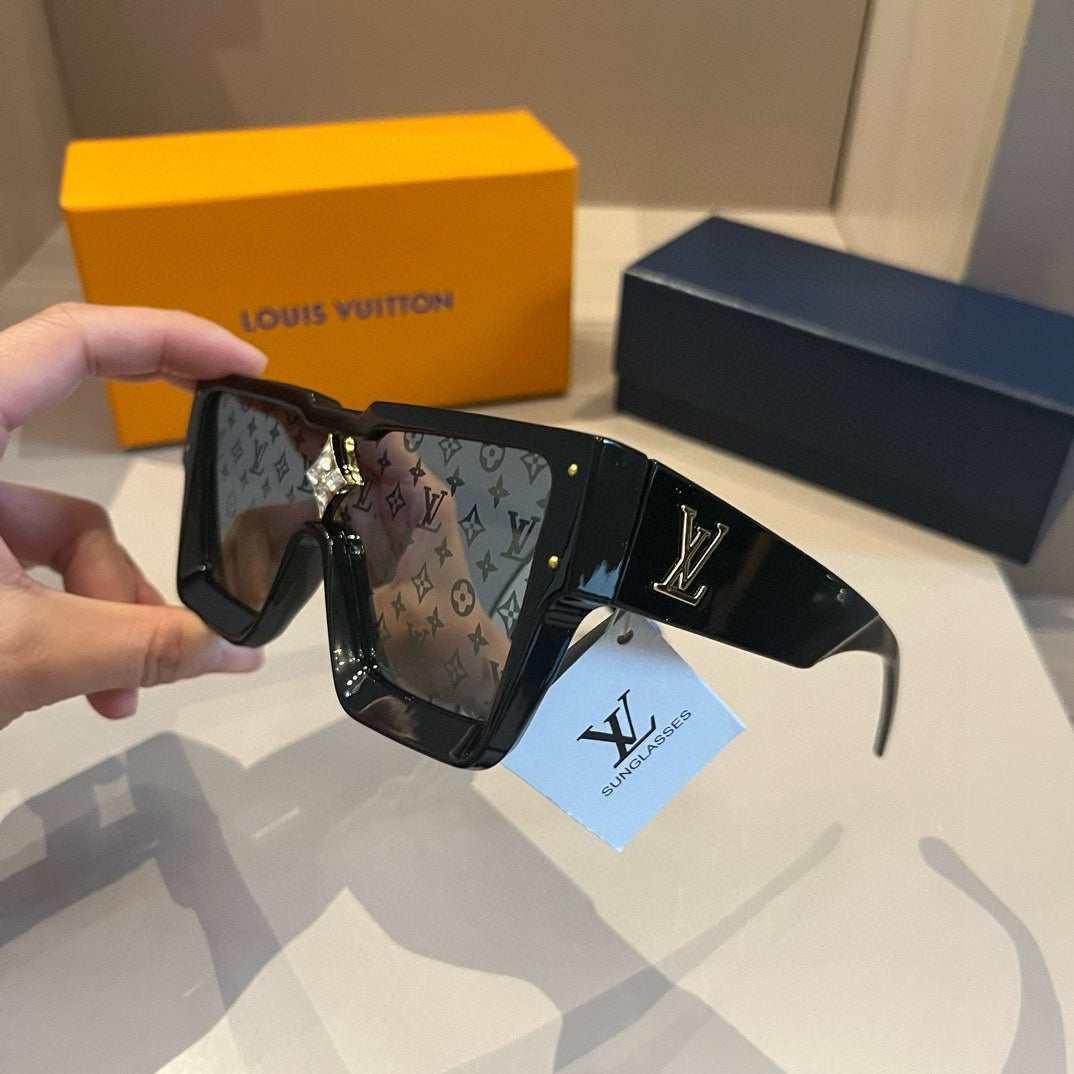 ☆Louis Vuitton☆ サイクロンシリーズ ブラックフレーム サングラス