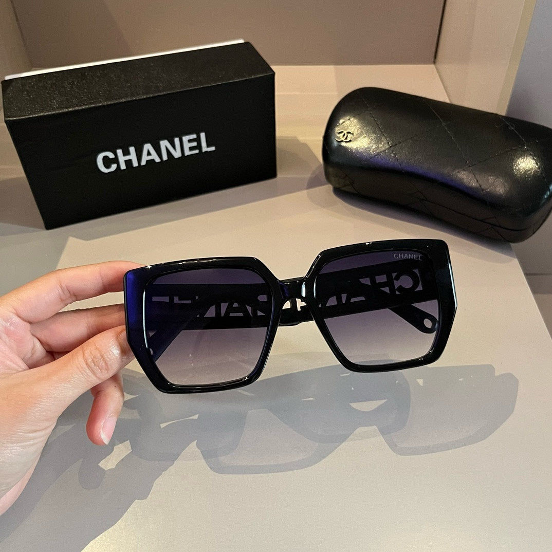 ☆CHANEL☆ 中古のサングラス