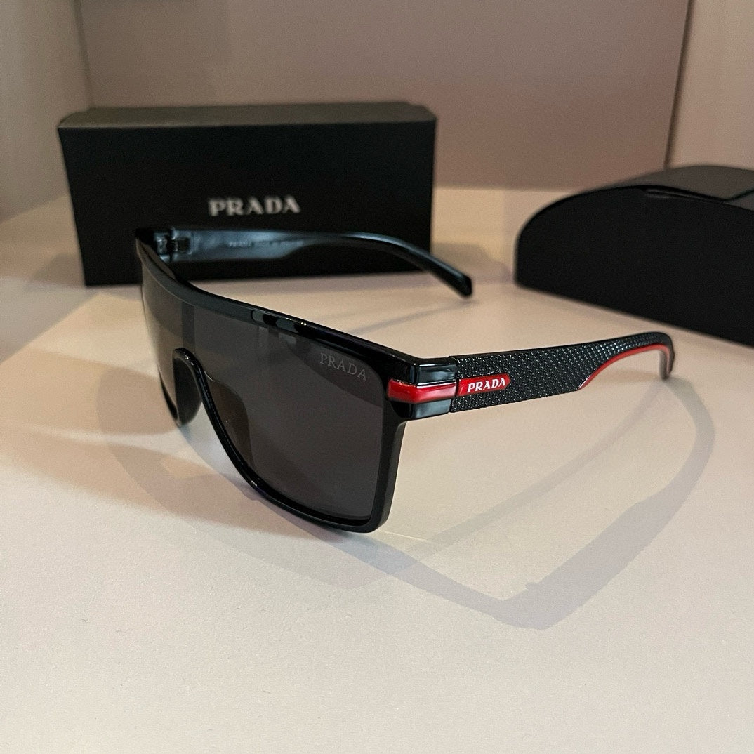 ☆PRADA☆ スポーツサングラス
