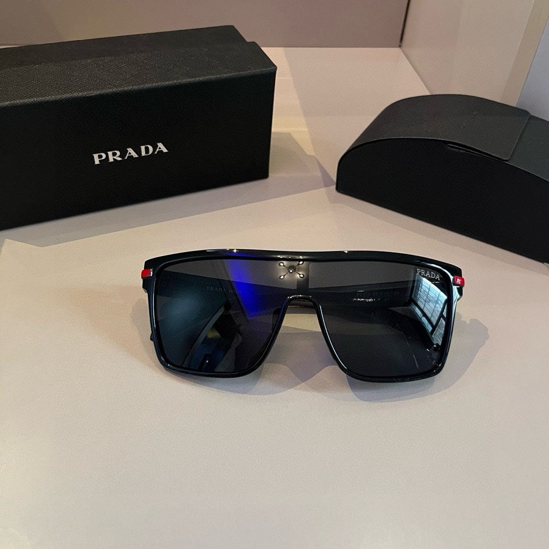 ☆PRADA☆ スポーツサングラス