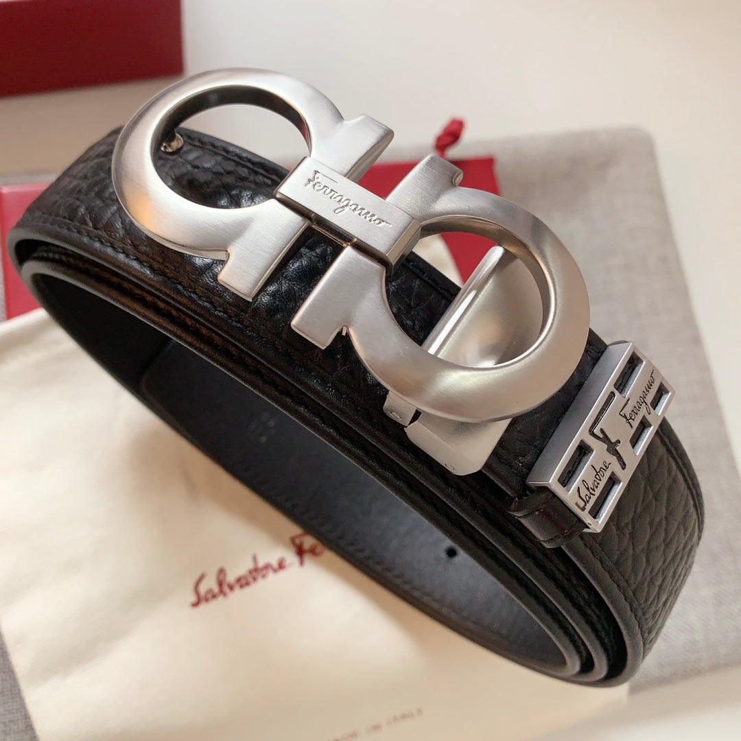 FERRAGAMO 輸入された第一層の牛革の縁取りデザイン