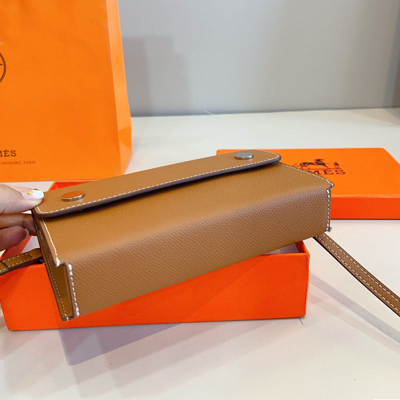 HERMES ショルダーバッグ CONSTANCE LONG TOGO