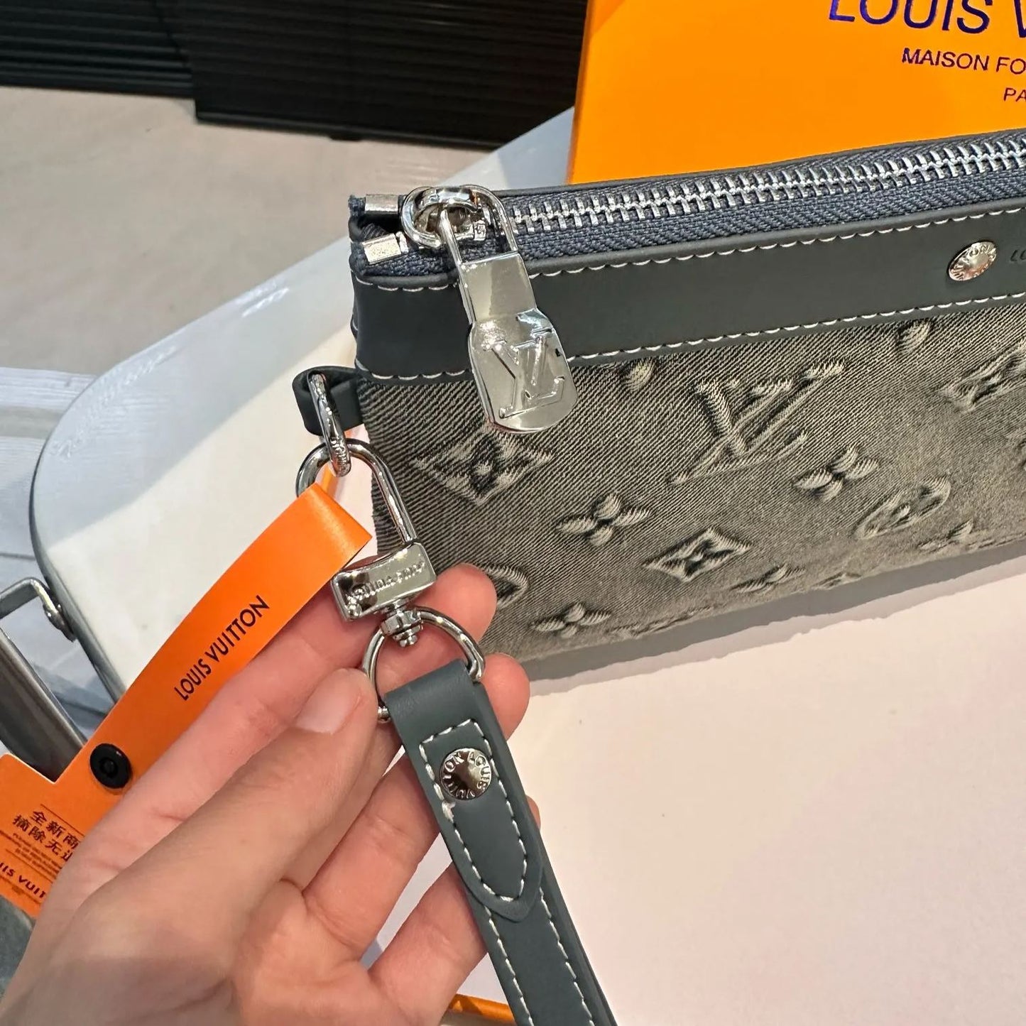 【LOUIS VUITTON】ファッションブロガーのマストアイテム、デニムハンドバッグ