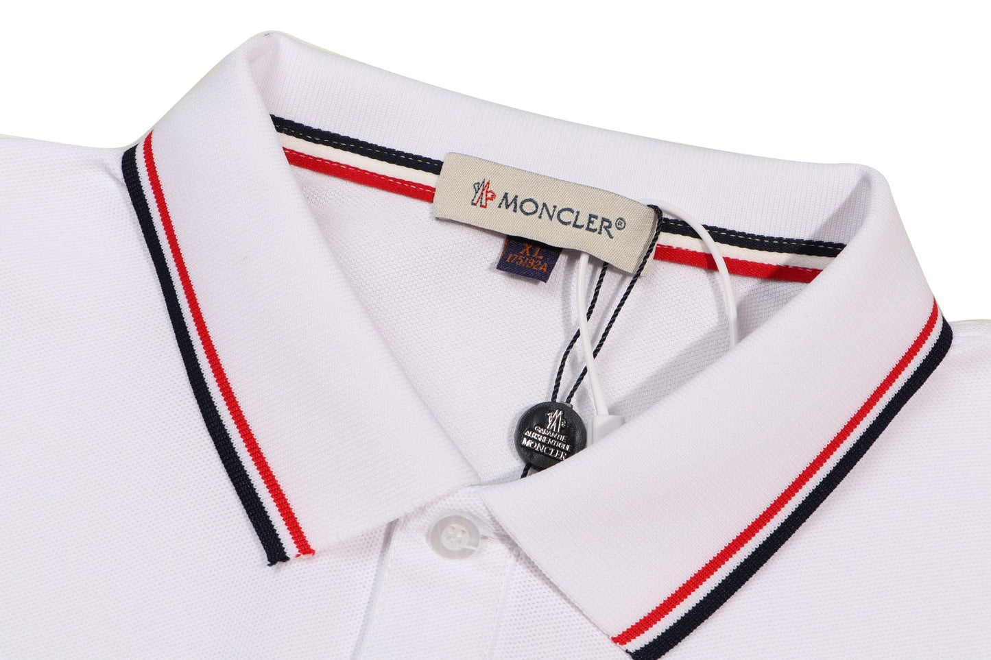 【MONCLER 公式旗艦店】好評に付き再入荷!!
