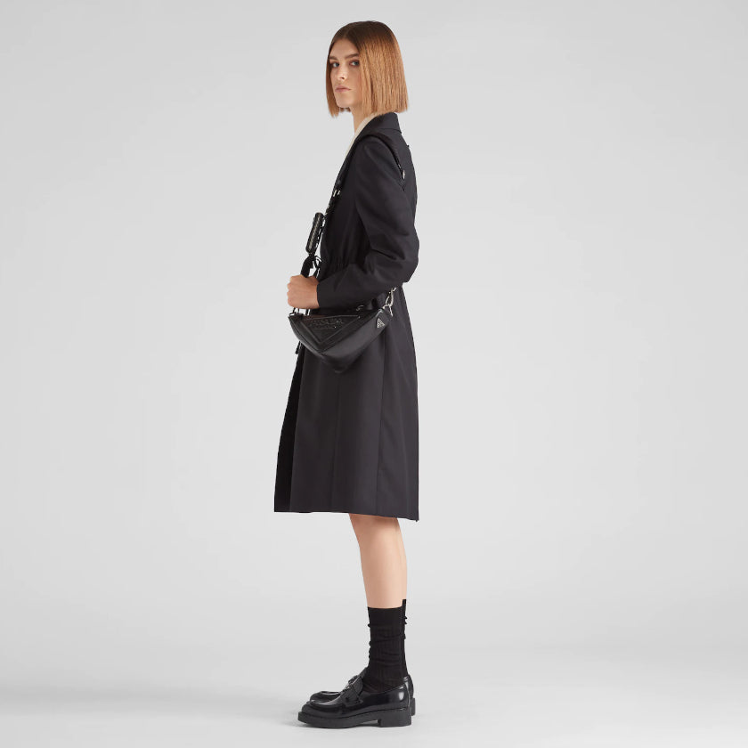累積売上第1位☆新作☆ プラダ PRADA トライアングル レザーショルダーバッグ