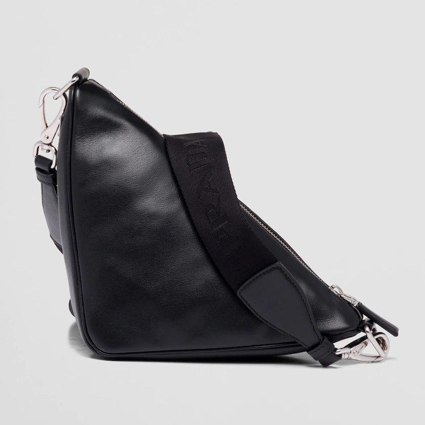 累積売上第1位☆新作☆ プラダ PRADA トライアングル レザーショルダーバッグ