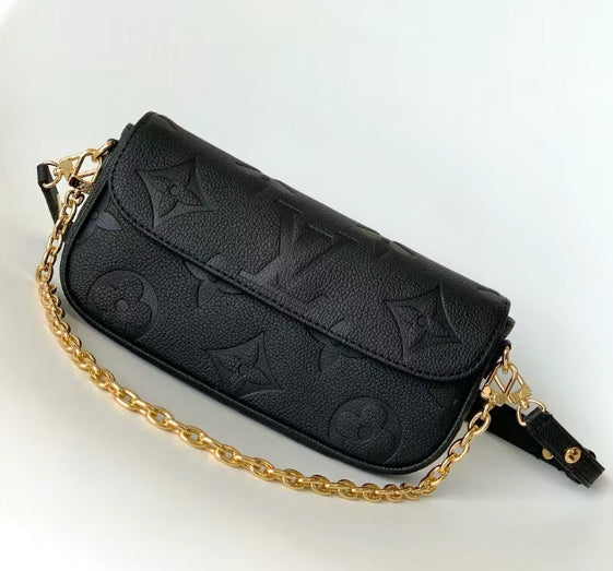 【可愛い】Louis Vuitton ウォレット オン チェーン Ivy M82154