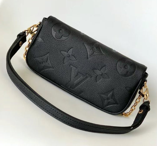 【可愛い】Louis Vuitton ウォレット オン チェーン Ivy M82154