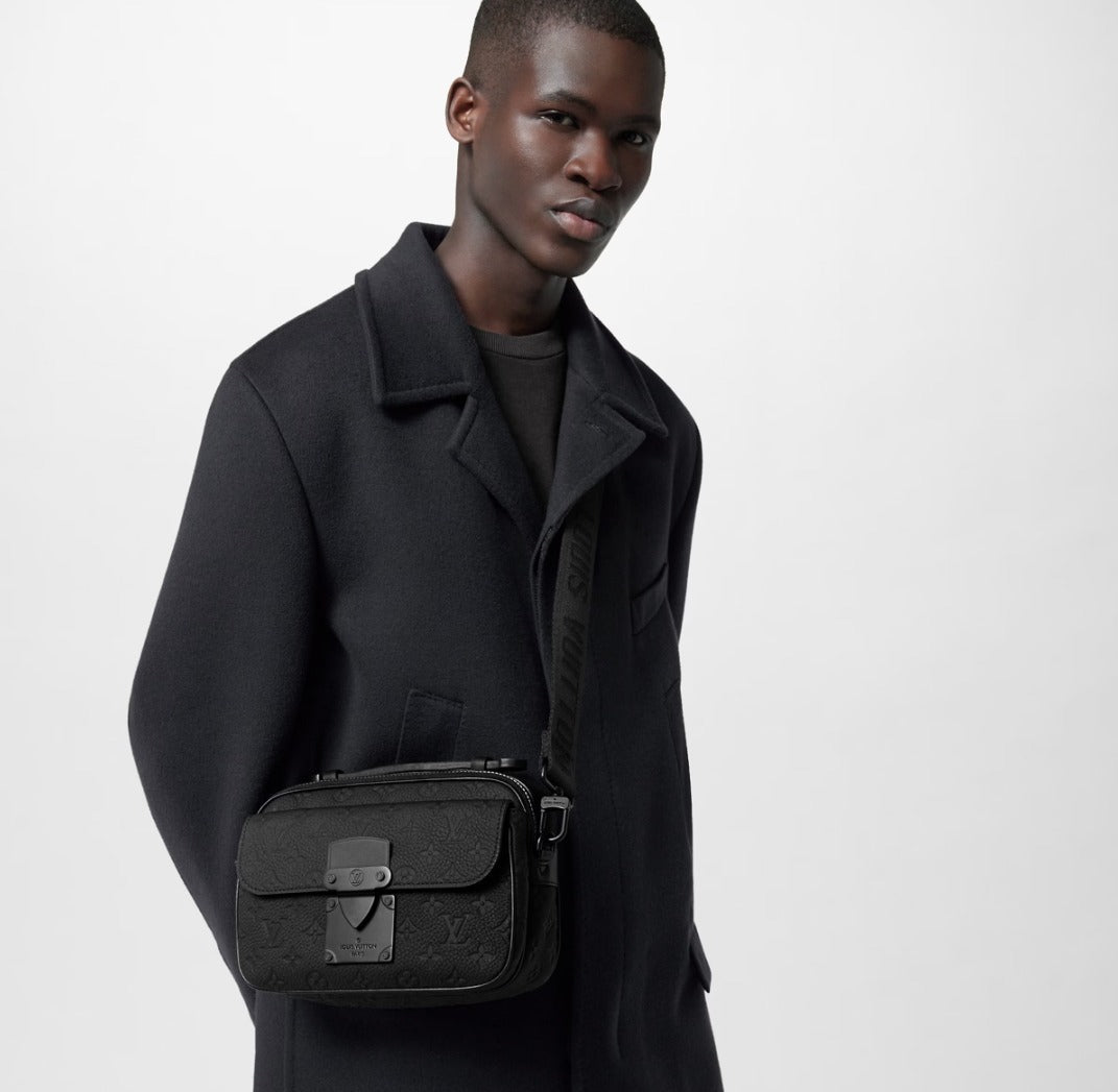 メンズに大人気♪【Louis Vuitton】Sロック ショルダーバッグ M58489