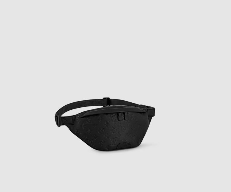 すぐ届く 3WAYで便利 Louis Vuitton ボディバッグ モノグラム 黒 M46036