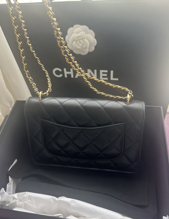 【2way/ポケット付き♪】CHANEL チェーンウォレット ミニバック