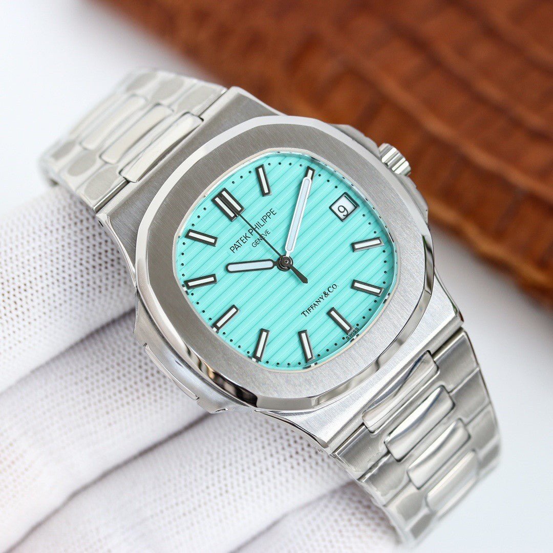 パテックフィリップPatek Philippe&TIFFANY ノーチラス5711/1A-018