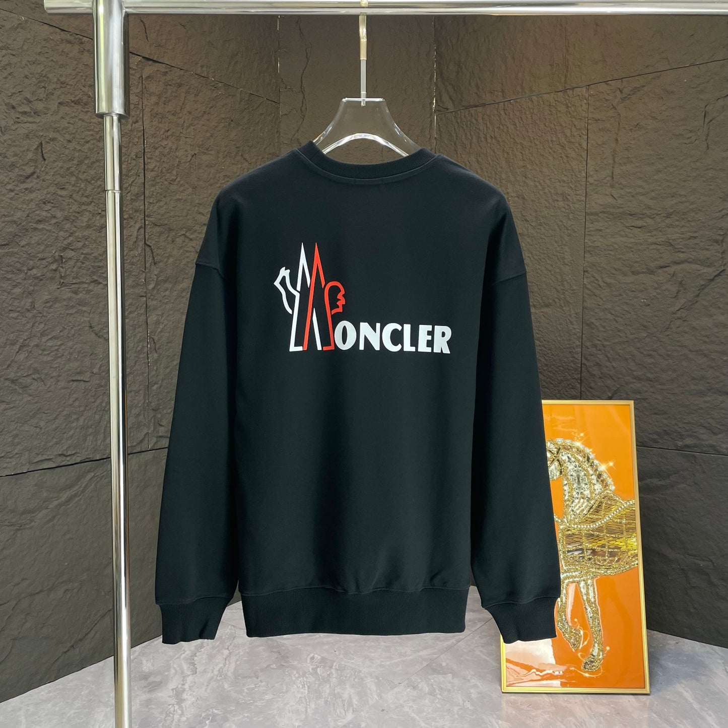 【MONCLER 公式旗艦店】ご好評に付き再入荷!!