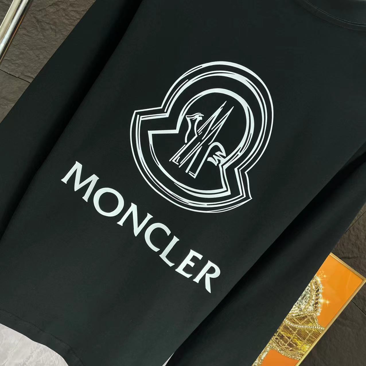 【MONCLER 公式旗艦店】ご好評に付き再入荷!!
