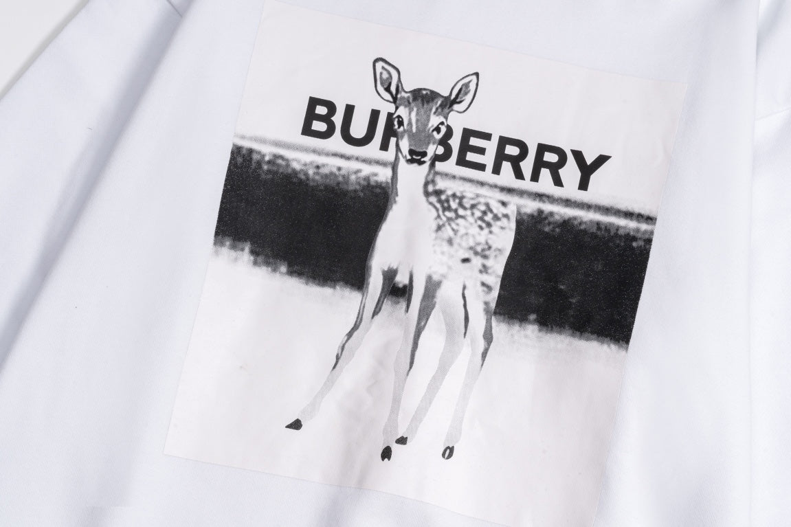 【 Burberry 旗艦店】ご好評に付き再入荷!!