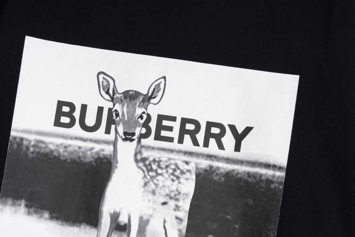 【 Burberry 旗艦店】ご好評に付き再入荷!!