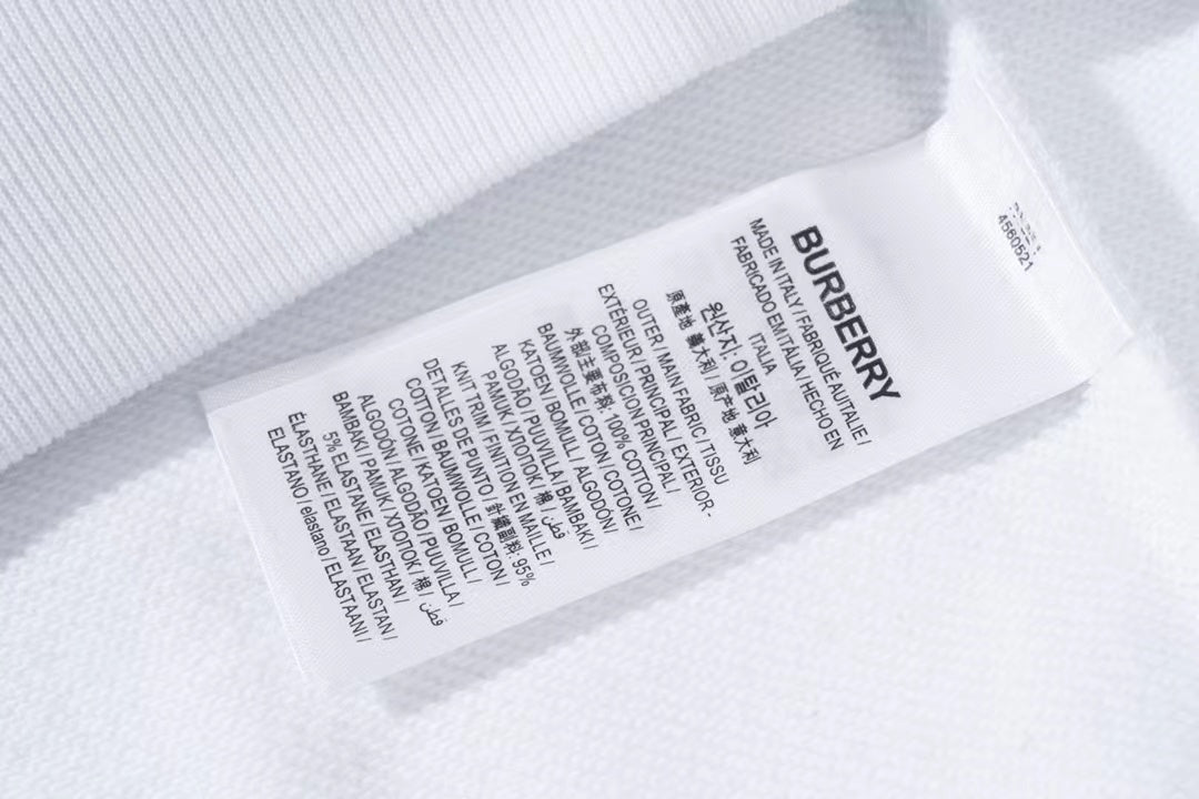 【 Burberry 旗艦店】ご好評に付き再入荷!!
