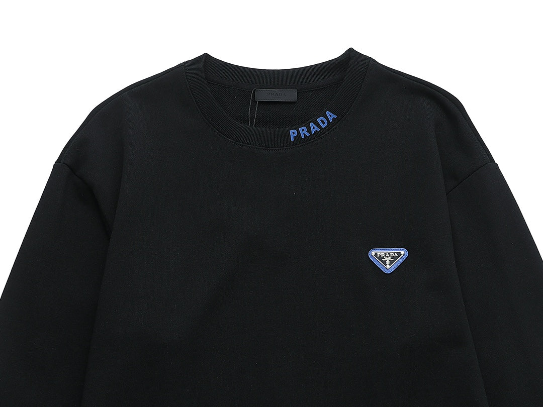 【PRADA公式旗艦店】ご好評に付き再入荷!!