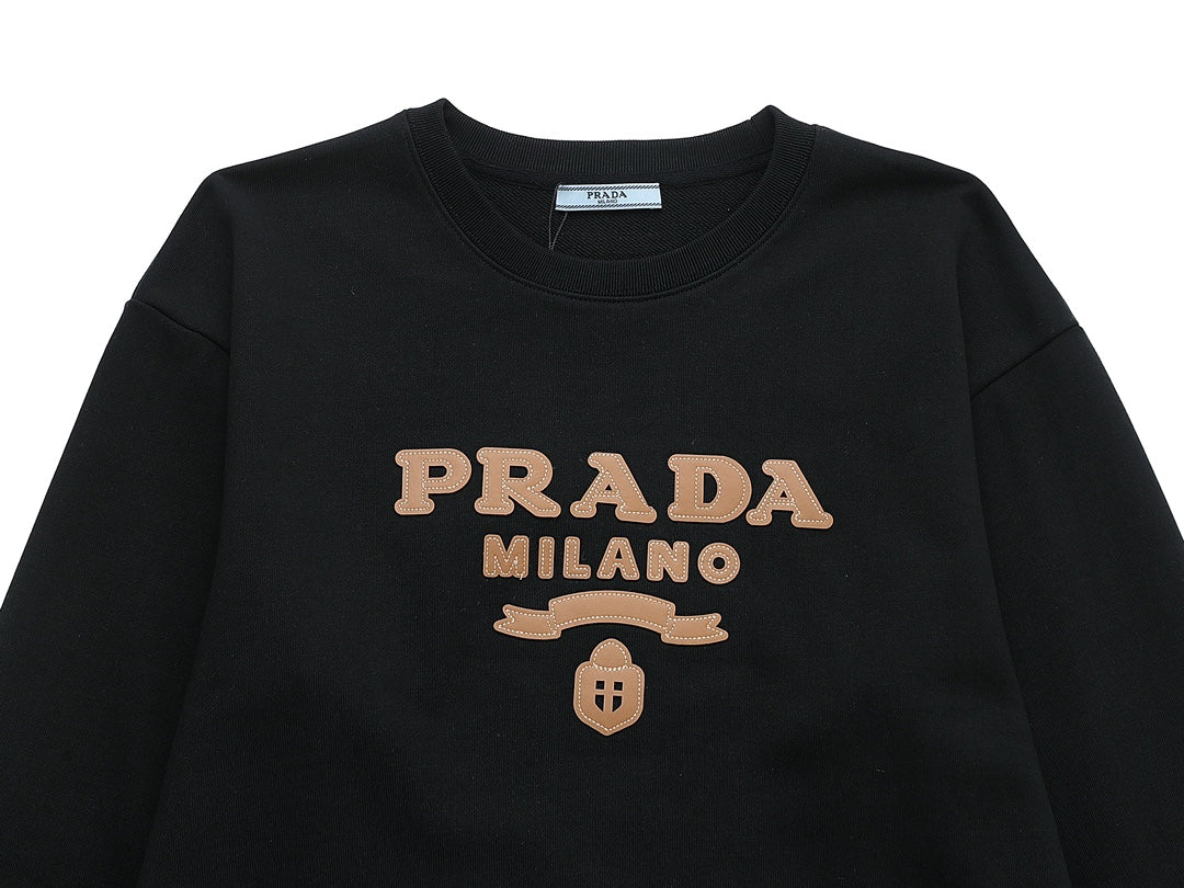 【PRADA公式旗艦店】ご好評に付き再入荷!!