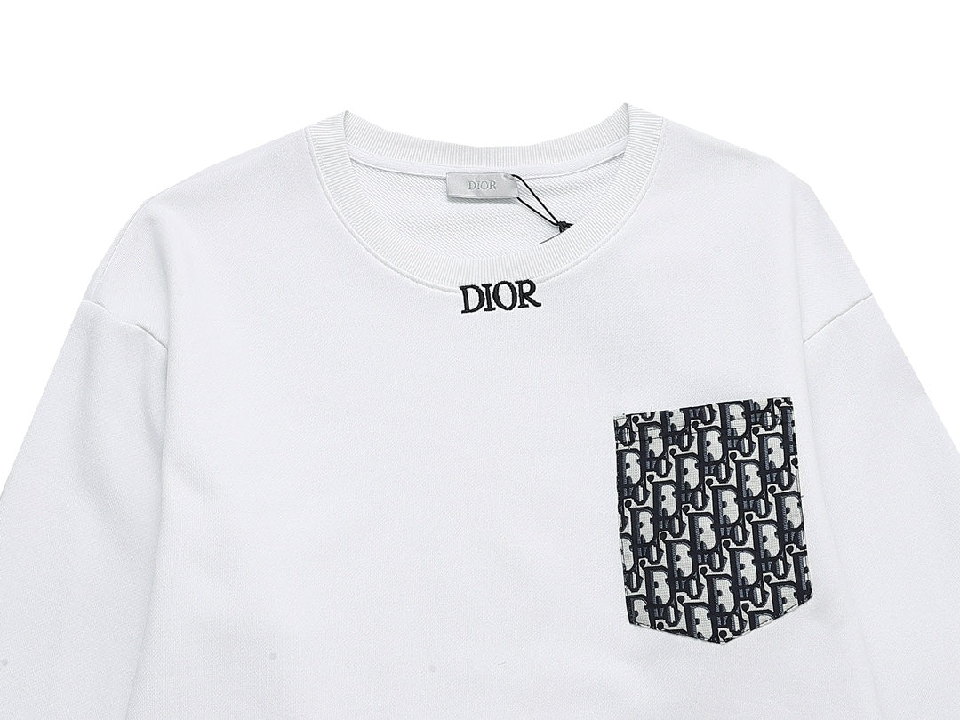 【 Dior 旗艦店】ご好評に付き再入荷!!