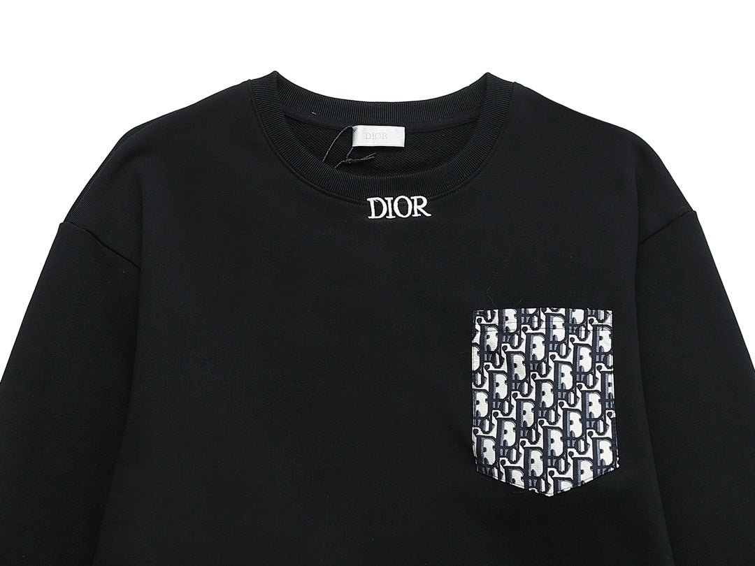 【 Dior 旗艦店】ご好評に付き再入荷!!