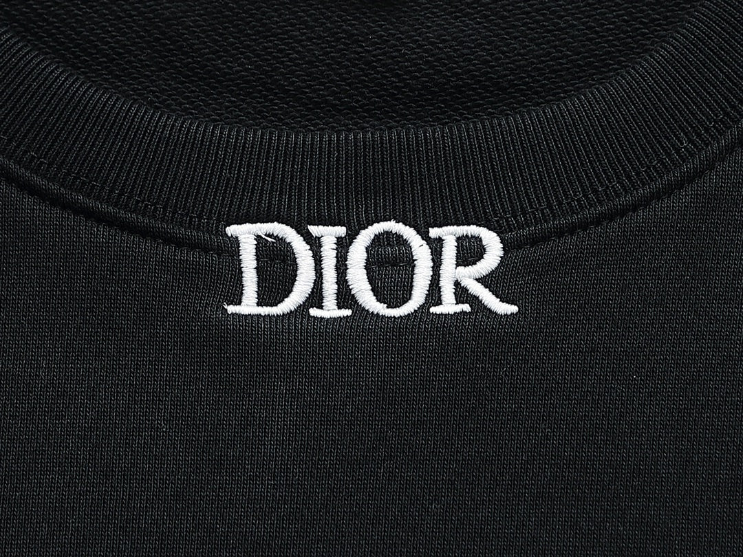 【 Dior 旗艦店】ご好評に付き再入荷!!