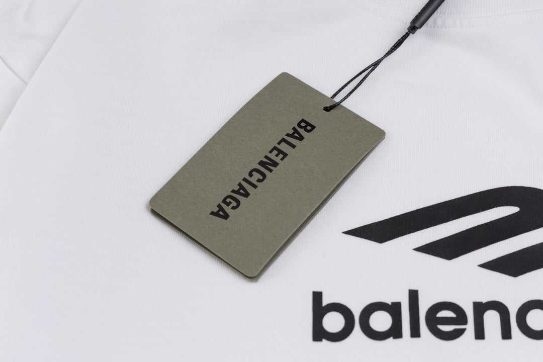 【BALENCIAGA公式旗艦店】好評に付き再入荷!!