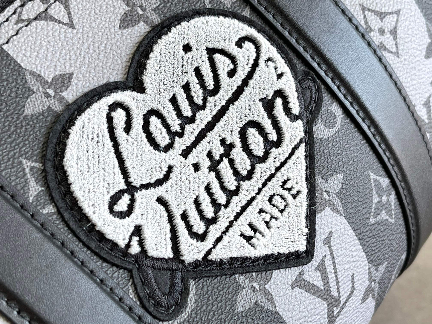 【LOUIS VUITTON】カプセルコレクション シティ キーポルバッグ M45963