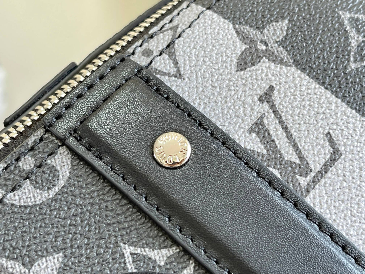 【LOUIS VUITTON】カプセルコレクション シティ キーポルバッグ M45963