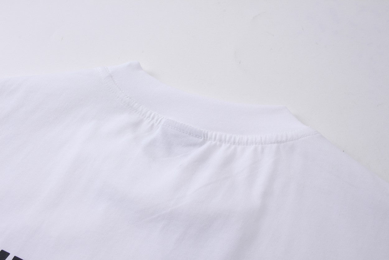 【BALENCIAGA公式 旗艦店】ご好評に付き再入荷!