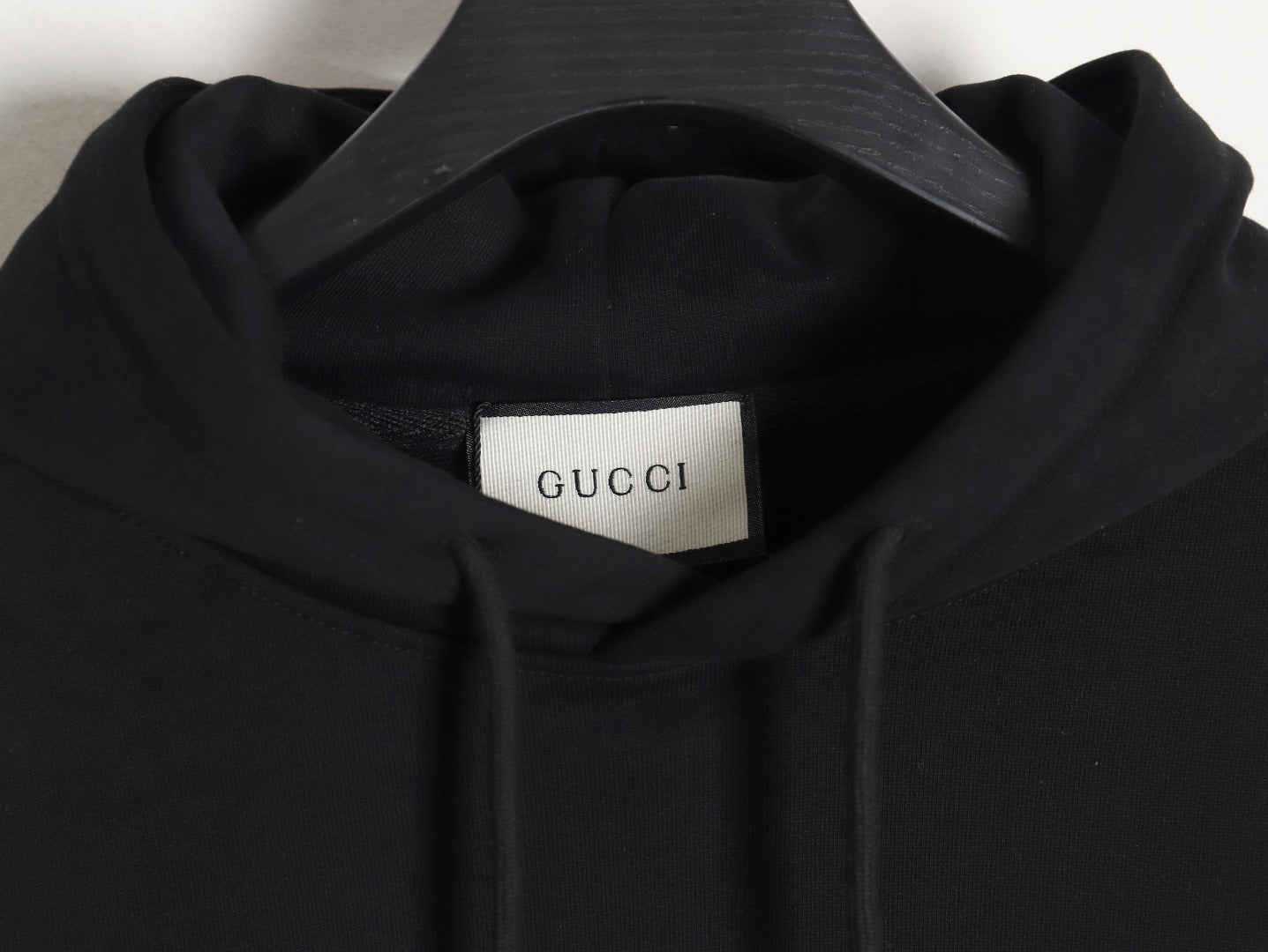 【 Gucci 旗艦店】ご好評に付き再入荷!!