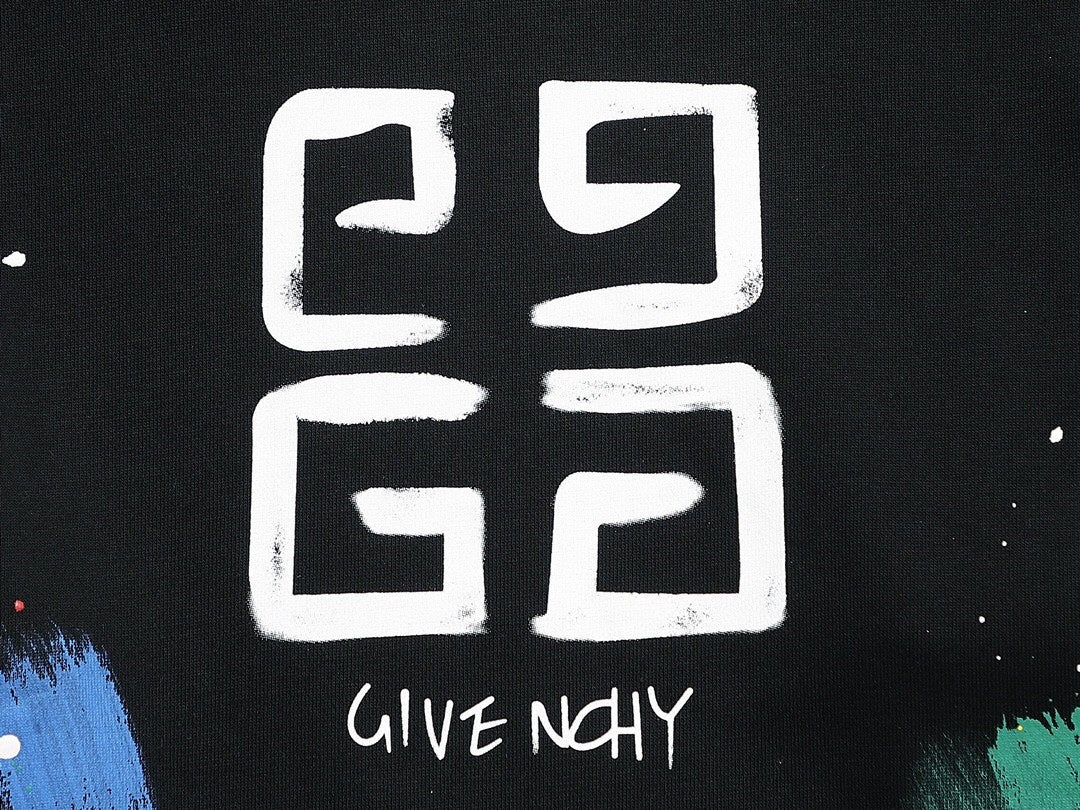 【Givenchy公式旗艦店】好評に付き再入荷!!