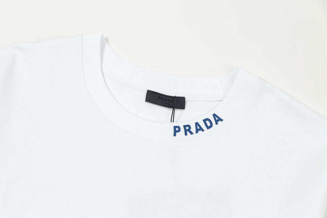 【PRADA公式旗艦店】ご好評に付き再入荷!!