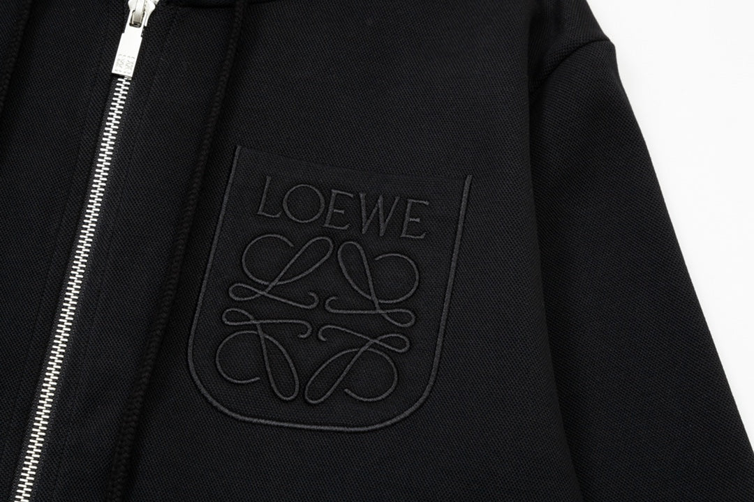 【 LOEWE旗艦店】ご好評に付き再入荷!!