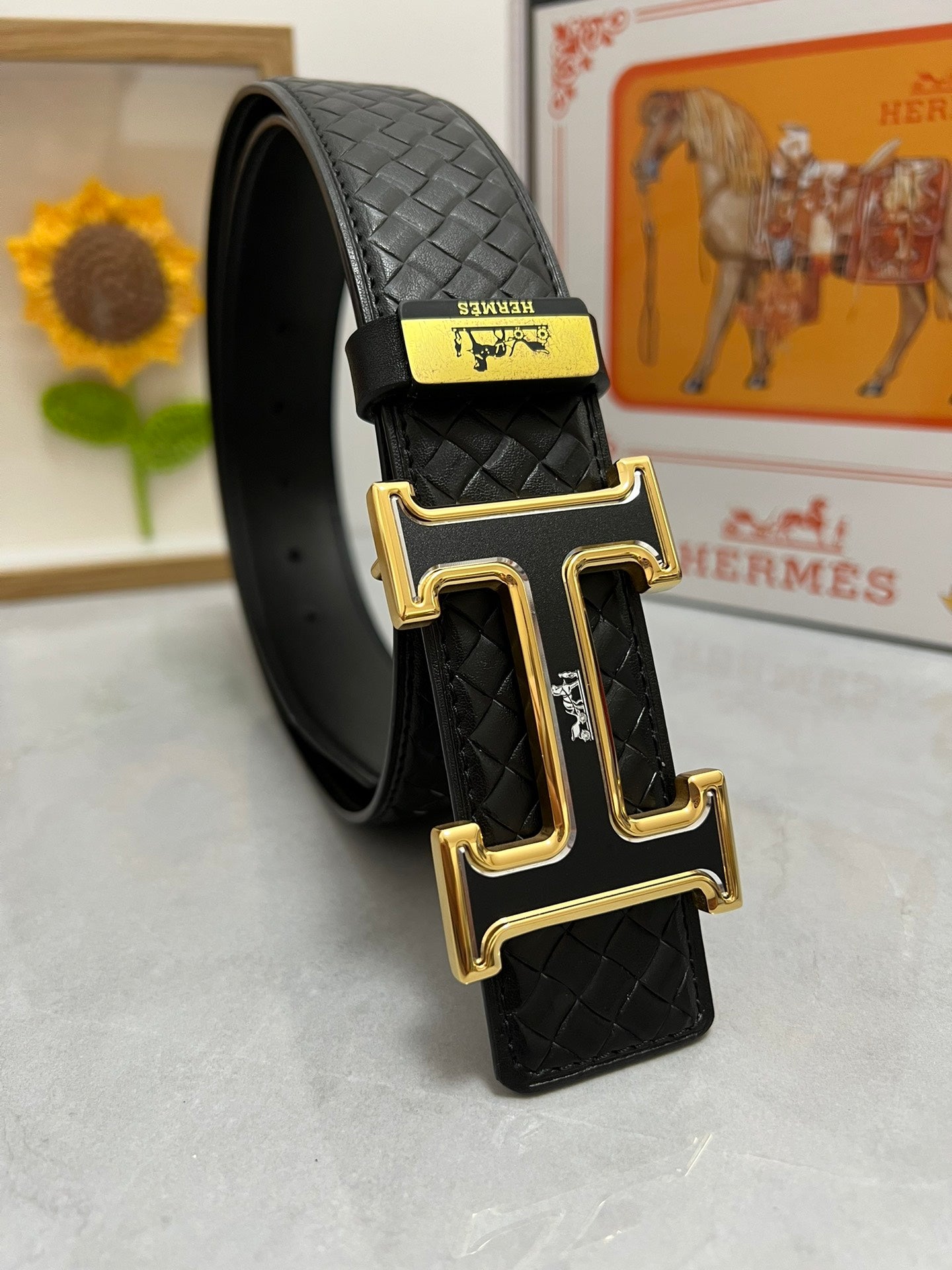 「Hermes 公式 旗艦店」ご好評に付き再入荷!!