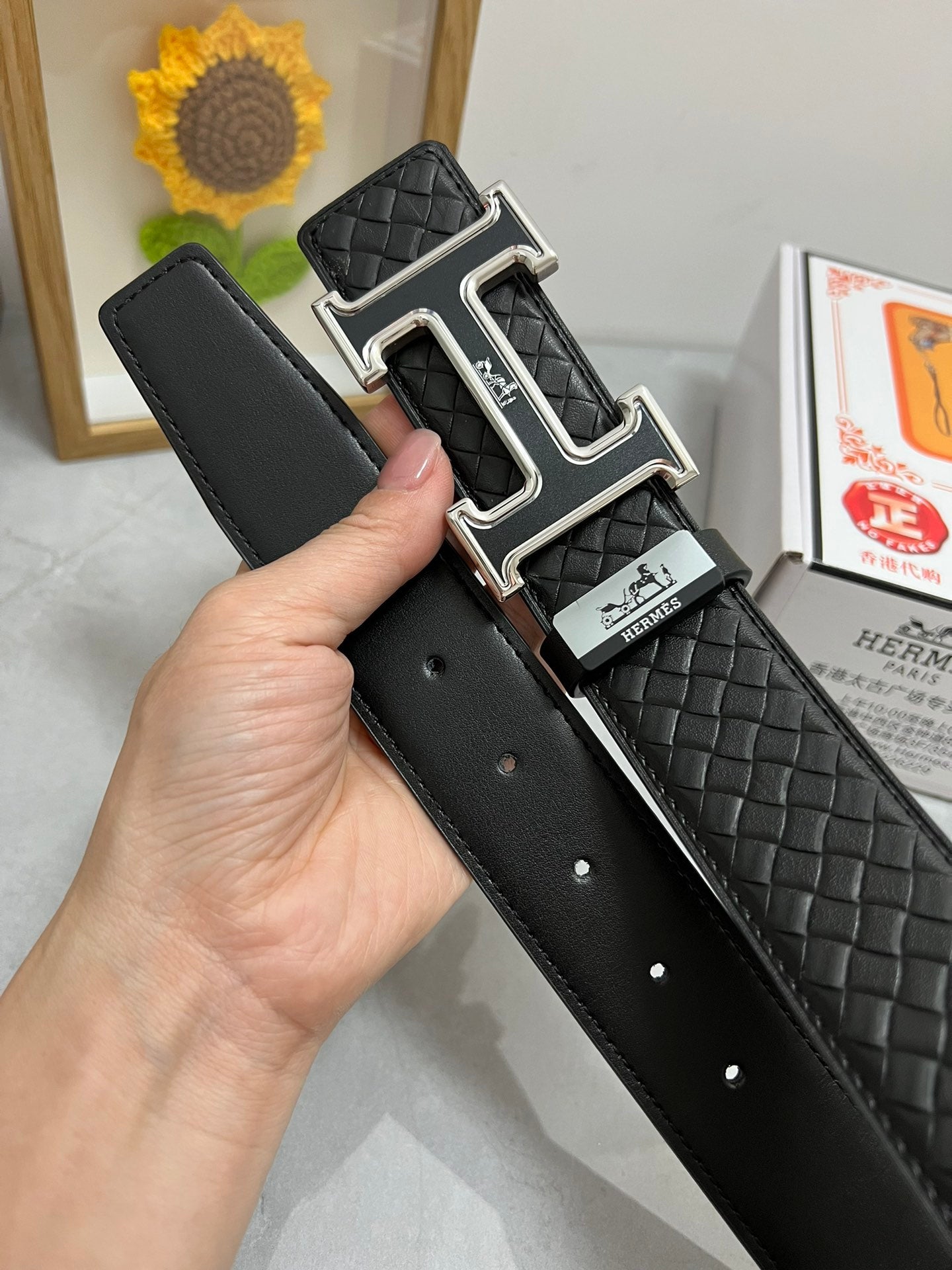 「Hermes 公式 旗艦店」ご好評に付き再入荷!!