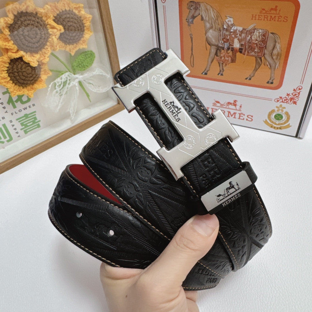 「Hermes 公式 旗艦店」ご好評に付き再入荷!!