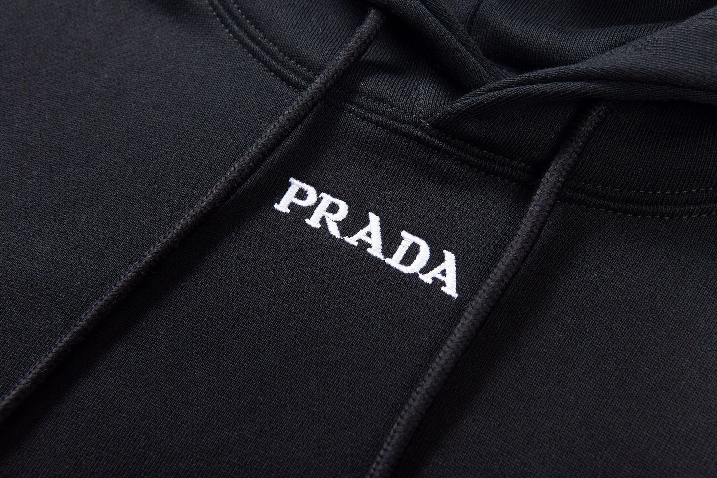【Prada】( プラダ ) 【即日出荷】ご好評に付き再入荷!